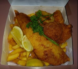 COFFS HARBOUR Molly Malones Fish & Chips